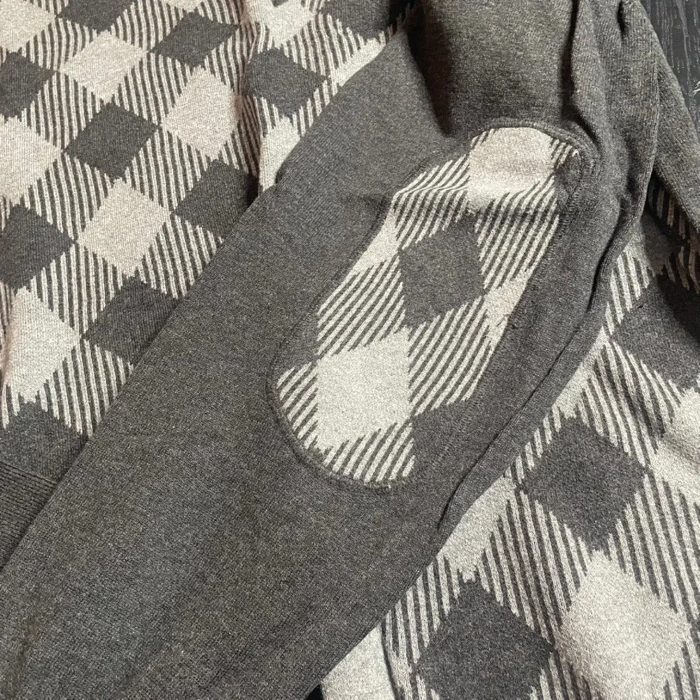 Marc Ecko Cut & Sew Mens Argyle V Neck Sweater XXL Gray Cotton Elbow Patch